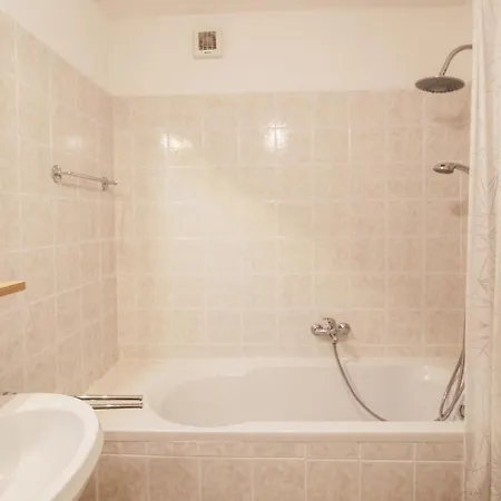 Apartment Mimosa 24 Acquaseria